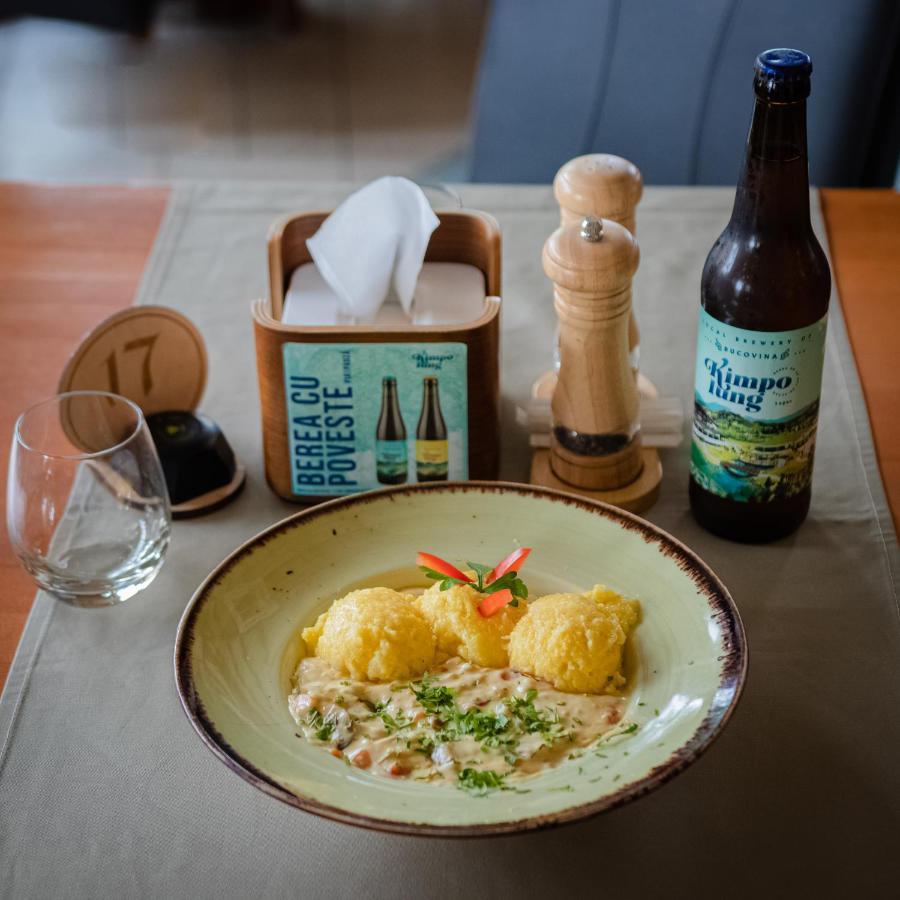 Restaurant Pensiune Bucovina Câmpulung Moldovenesc Eksteriør billede